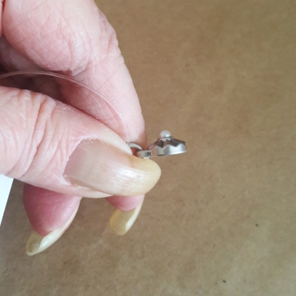 COACH PEARL CHARM - Picture 4 of 8